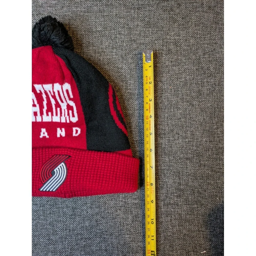 Portland Trail Blazers Youth Beanie Hat  OSFM Red NBA‎ Pom Knit Logo Basketball